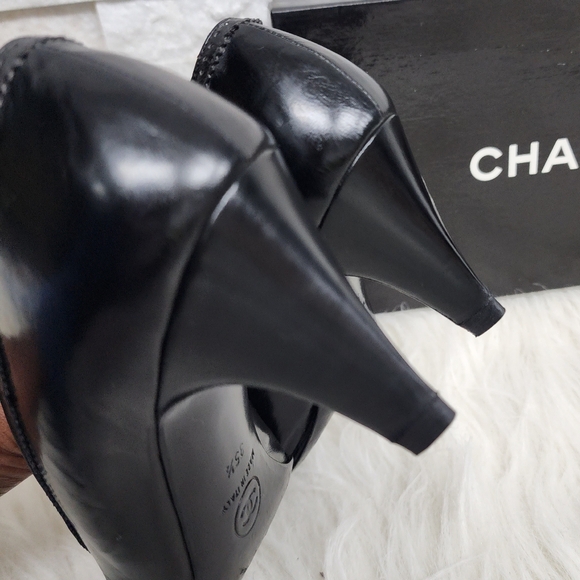 Auth Vintage 80s Chanel pump with patent - Picture 11 of 13